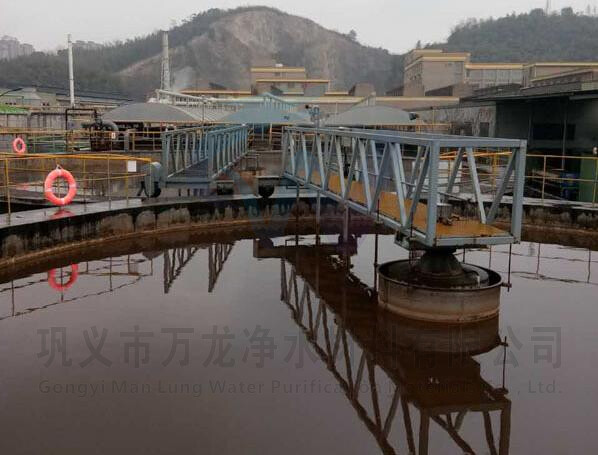 印染廠污水處理現(xiàn)場(chǎng)